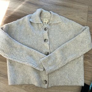 Button Down Collar Sweater